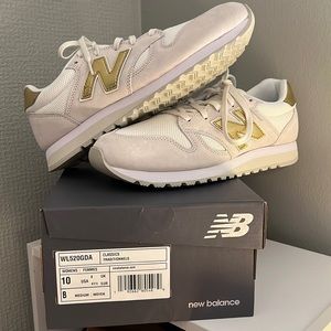 New in box new balance 520